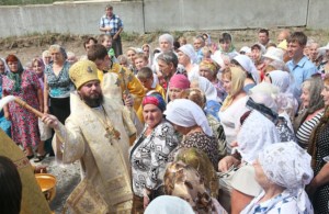 Божественная литургия в храме в честь Первоверховных апостолов Петра и Павла г. Красноармейск
