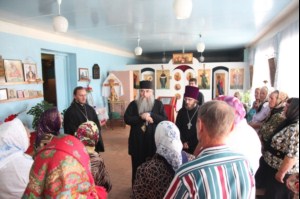 Митрополит Лонгин посетил Базарно-Карабулакский район