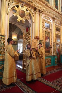 Всенощное бдение в Свято-Троицком соборе г. Саратова