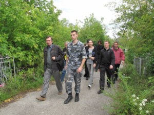 Активисты Православного молодежного общества приняли участие в подготовке ко дню празднования Собора Саратовских святых