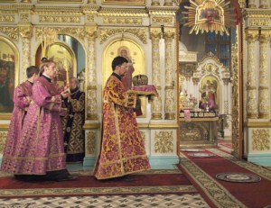 Всенощное бдение в Духосошественском соборе г. Саратова