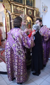 Божественная литургия в храме во имя святого пророка Божия Илии г. Саратова