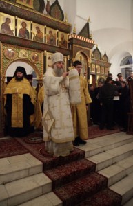 Всенощное бдение на Архиерейском подворье – в храме в честь иконы Божией Матери «Утоли моя печали» г. Саратова