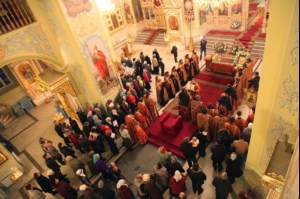 В Саратов доставлена десница святого первомученика архидиакона Стефана