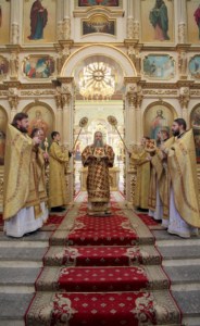 Божественная литургия в Свято-Покровском соборе г.Саратова
