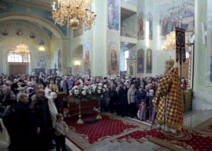 Божественная литургия в Свято-Покровском соборе г.Саратова