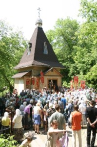 Крестный ход к часовне во имя великомученицы Параскевы