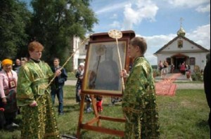 Архипастырская поездка в село Криволучье