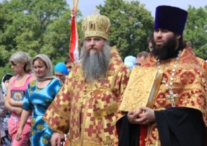 Крестный ход к источнику святой великомученицы Параскевы в с.Елшанка Воскресенского района