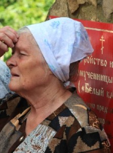 Крестный ход к источнику святой великомученицы Параскевы в с.Елшанка Воскресенского района