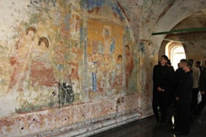 Преподаватели и воспитанники Саратовской семинарии совершили паломническую поездку в Троице-Сергиеву Лавру и к святыням Ярославской епархии