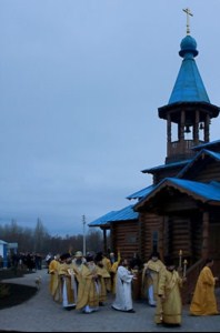 Великое освящение храма в честь Рождества Христова в селе Старая Жуковка Базарно-Карабулакского района
