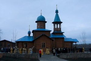 Великое освящение храма в честь Рождества Христова в селе Старая Жуковка Базарно-Карабулакского района