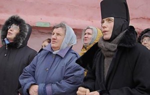 В Свято-Алексиевском женском монастыре освящены десять колоколов для нового храма в честь Смоленской иконы Божией Матери «Одигитрия»