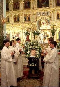 Рождественское богослужение в Духосошественском кафедральном соборе Саратова