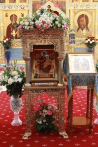 В Саратов прибыла чудотворная икона Божией Матери «Всецарица»