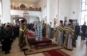 Литургия Преждеосвященных Даров в храме в честь Казанской иконы Божией Матери города Саратова