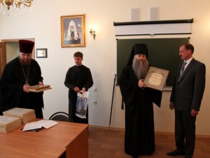 Архипастырская поездка в Татищевский район