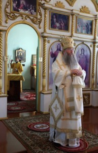 Божественная литургия в Свято-Троицком храме г. Красный Кут