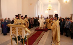 Божественная литургия в Свято-Троицком кафедральном соборе г. Вольска