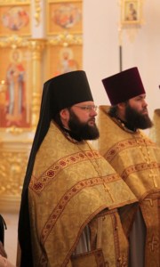 Божественная литургия в Свято-Троицком кафедральном соборе г. Вольска