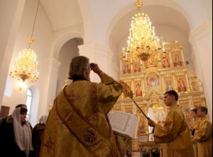 Божественная литургия в Свято-Троицком кафедральном соборе г. Вольска