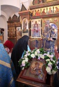 Престольный праздник в храме в честь иконы Божией Матери "Утоли моя печали"