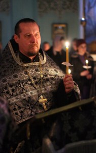 Утреня Великой Пятницы в Духосошественском кафедральном соборе Саратова