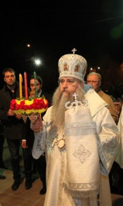 Ночное пасхальное богослужение в Духосошественском кафедральном соборе