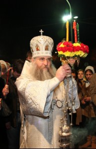 Ночное пасхальное богослужение в Духосошественском кафедральном соборе