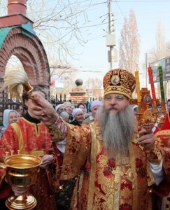 Божественная литургия в храме во имя святого преподобного Серафима Саровского г. Саратова