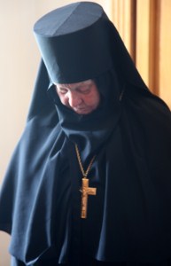 Божественная литургия в храме во имя святителя Николая Чудотворца Свято-Никольского женского монастыря п. Монастырский Пугачевского района