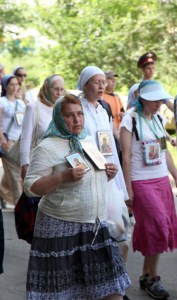 Начало крестного хода в Вавилов Дол