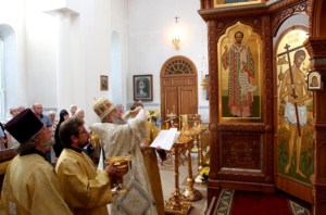 Божественная литургия в Княже-Владимирском храме Саратова
