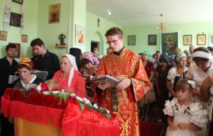 Божественная литургия в храме во имя святого мученика Иоанна Воина с.Лавровка Краснокутского района