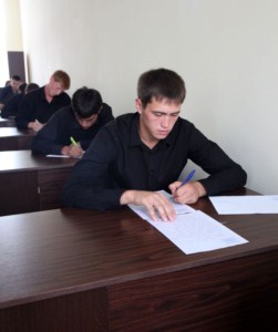 В семинарии начались вступительные экзамены