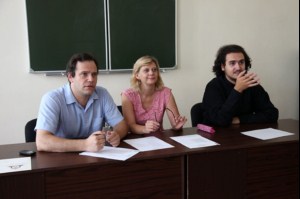 В семинарии продолжаются вступительные экзамены