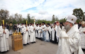 Панихида на Воскресенском кладбище г. Саратова
