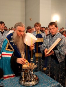 Всенощное бдение в Покровском храме Петровска