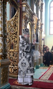 Литургия Преждеосвященных Даров в Духосошественском кафедральном соборе г. Саратова