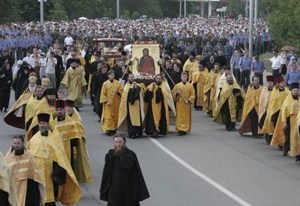 Прибытие десницы святого Пророка, Предтечи и Крестителя Господня Иоанна. Крестный ход. Саратов.