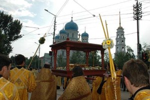Прибытие десницы святого Пророка, Предтечи и Крестителя Господня Иоанна. Крестный ход. Саратов.