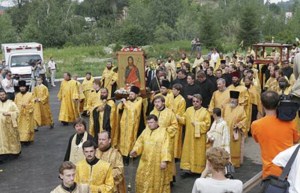 Прибытие десницы святого Пророка, Предтечи и Крестителя Господня Иоанна. Крестный ход. Саратов.