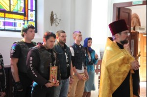 Совершен молебен перед мотопаломничеством Саратов — Куликово поле
