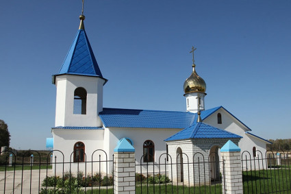 Божественная литургия в храме Рождества Пресвятой Богородицы с. Ершовка Аткарского района