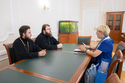 Митрополит Игнатий встретился с Уполномоченным по правам ребенка