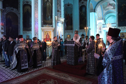 Утреня с чтением Великого канона преподобного Андрея Критского