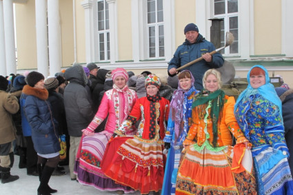 В Вольске прошли масленичные гуляния