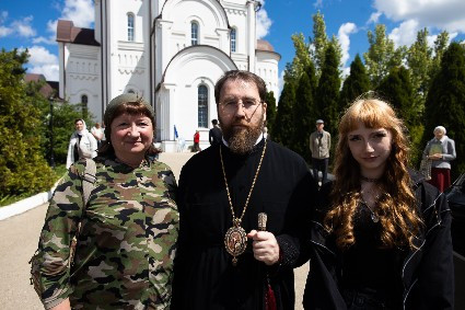 Митрополит Игнатий совершил Божественную литургию в Георгиевском храме г. Саратова