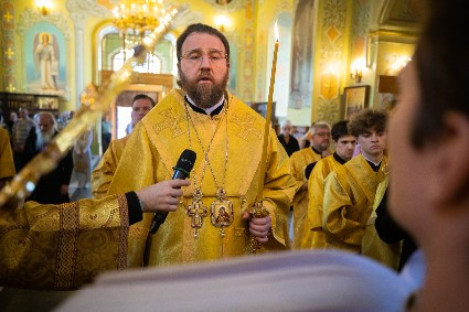 Митрополит Игнатий совершил всенощное бдение в Покровском соборе г. Саратова